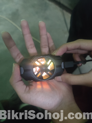 Phone cooler for (Extreme gamers)